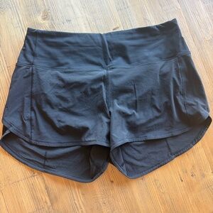 Lululemon Speed Up High Rise 4" - Black - Size 10